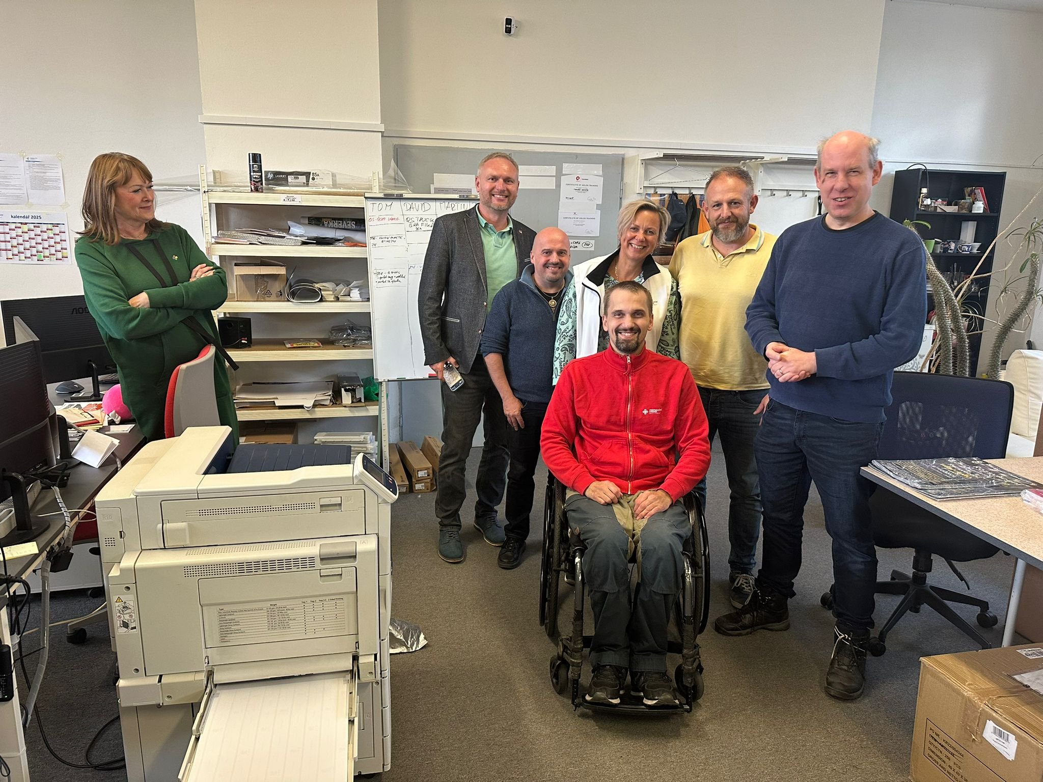       
          Návštěva Ondřeje Závodského v Propagačním podniku
      